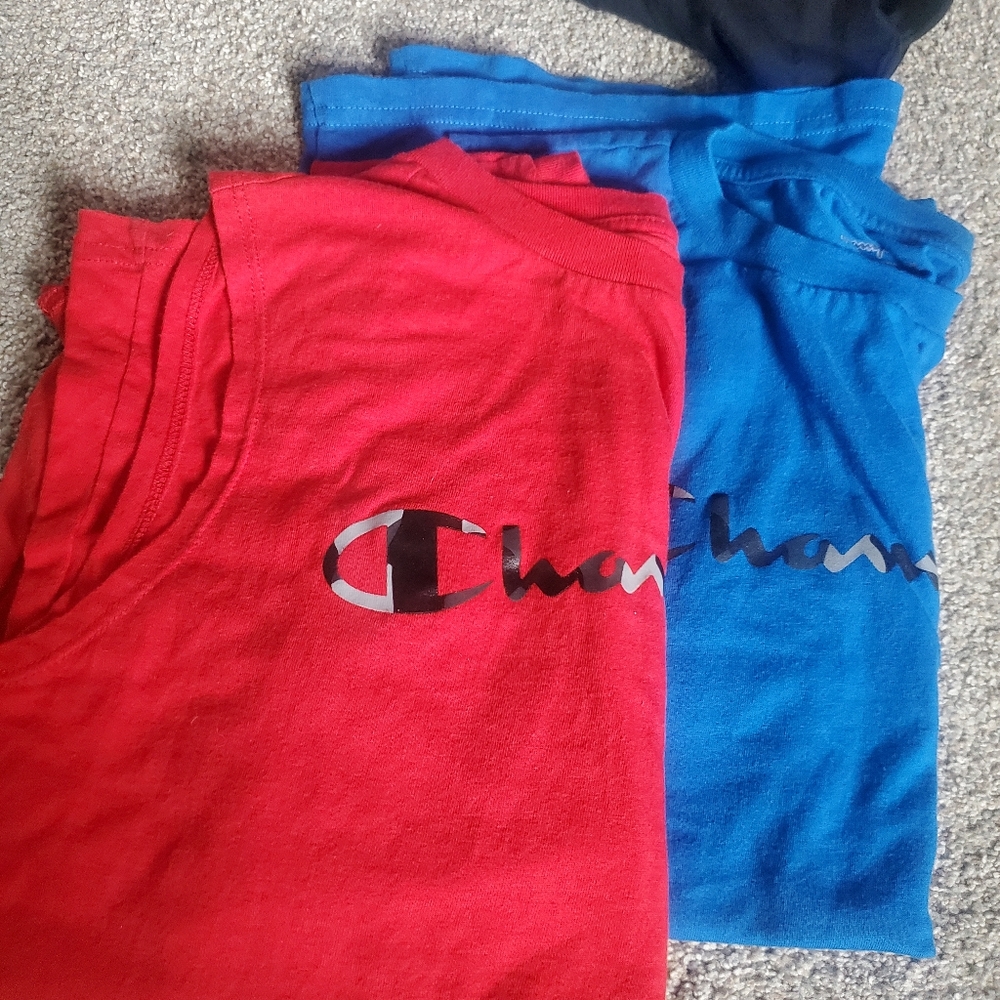 2 tank tops